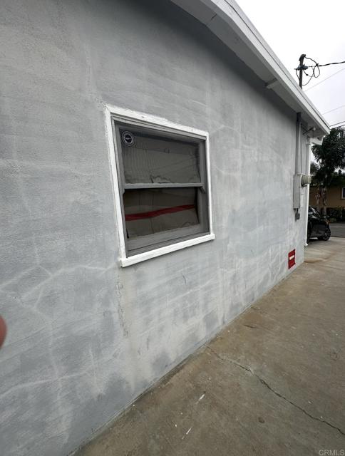 3766 King, La Mesa CA: https://media.crmls.org/mediaz/ad3733ad-a52e-4ed8-825d-22746231ee8c.jpg