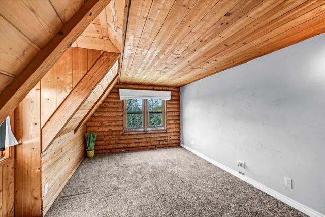 3127 Alta Vista Drive, Fallbrook CA: https://media.crmls.org/mediaz/ad37c00a-8799-433b-a313-aeb1732850f2.jpg