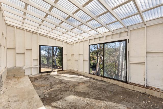 25311 Jesmond Dene Road, Escondido CA: https://media.crmls.org/mediaz/ad393d1e-5777-4416-aa79-88467ea605c7.jpg
