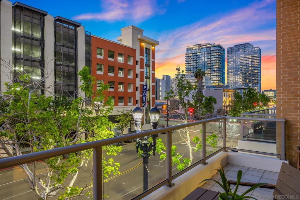 MLS #250032825SD img 24