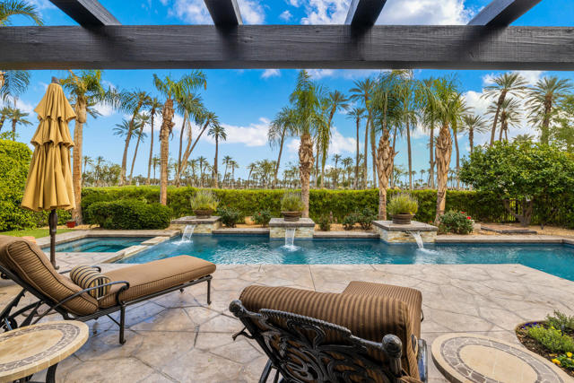 56708 Palms Drive, La Quinta CA: https://media.crmls.org/mediaz/ad3ae6e5-2ab3-4179-837e-7d94836b4656.jpg
