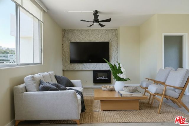 Drew Fenton | 17350 W Sunset Boulevard Pacific Palisades CA | MLS: 7337180 Drew Fenton | 17350 W Sunset Boulevard Pacific Palisades CA | MLS: 7337180