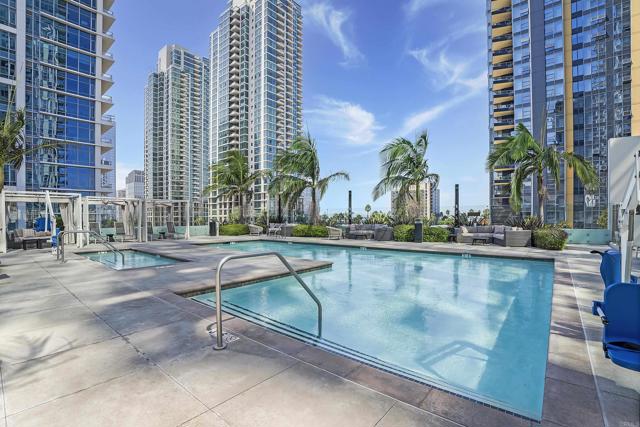Image 36 of 56 For 1388 Kettner Blvd  1703
