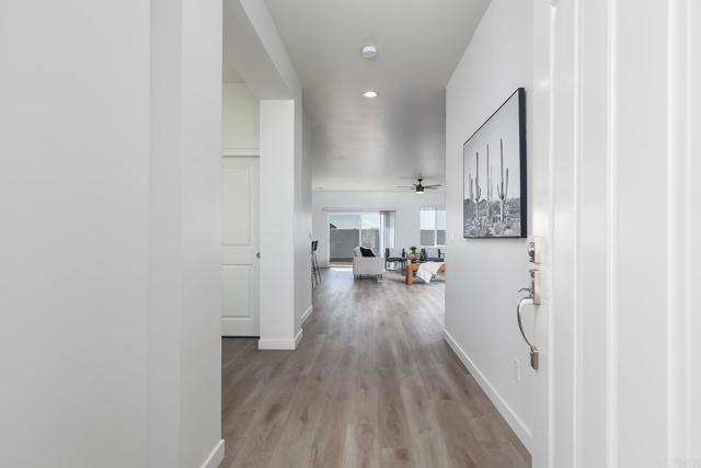 Detail Gallery Image 3 of 52 For 1609 Mauzy Way, El Cajon,  CA 92021 - 4 Beds | 3 Baths