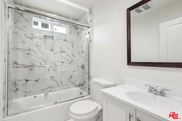 834 E 90th Street, Los Angeles CA: https://media.crmls.org/mediaz/ad3c7790-8c06-4bc9-af08-f07afcebbca3.jpg