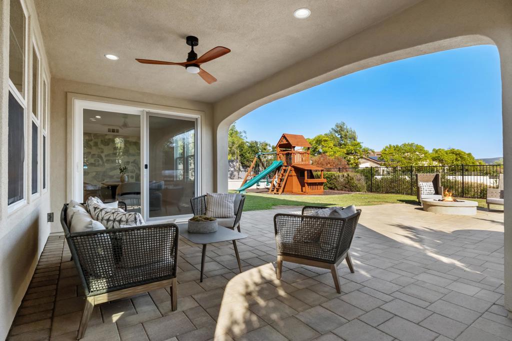 MLS #250033938SD img 31