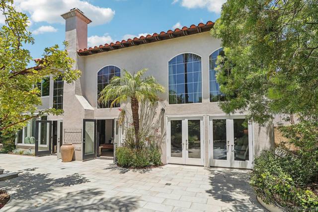 4961 Concannon Ct, San Diego CA: https://media.crmls.org/mediaz/ad3f52cd-e4a8-4c38-aa04-91d631edb459.jpg