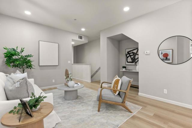 2192 Beech Circle, San Jose CA: https://media.crmls.org/mediaz/ad3fcea4-ee2a-4407-8916-3e72679e1f64.jpg