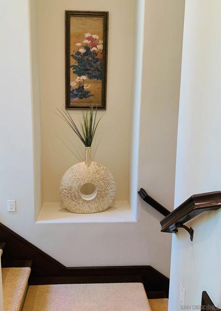 5199 Seagrove Place, San Diego CA: https://media.crmls.org/mediaz/ad3fd265-643d-4b04-bf08-a861b8255444.jpg