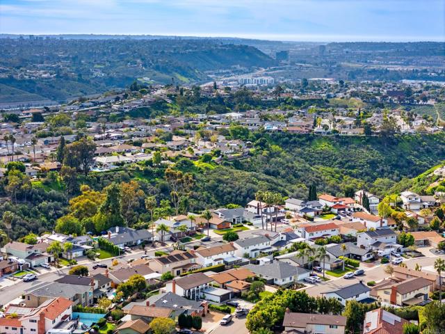 Image 30 of 45 For 6218 Snowbond Street