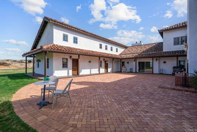 24949 Thunder Mountain Road, Ramona CA: https://media.crmls.org/mediaz/ad4194bb-9839-4c8d-a5bc-bc8f99a353d8.jpg