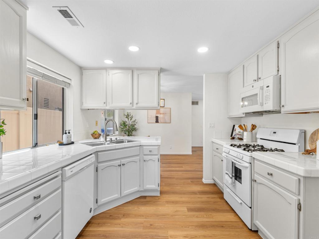 3636 Via Colina - photo 11