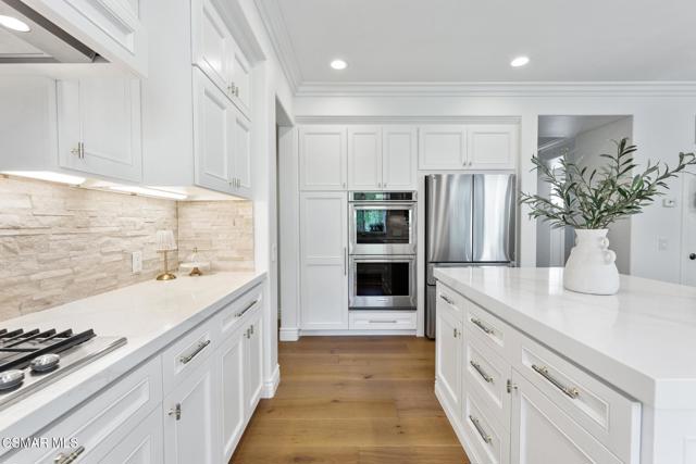 3306 Rising Star Avenue, Simi Valley CA: https://media.crmls.org/mediaz/ad435213-8c16-4aca-8bd2-93e8a7fcb944.jpg