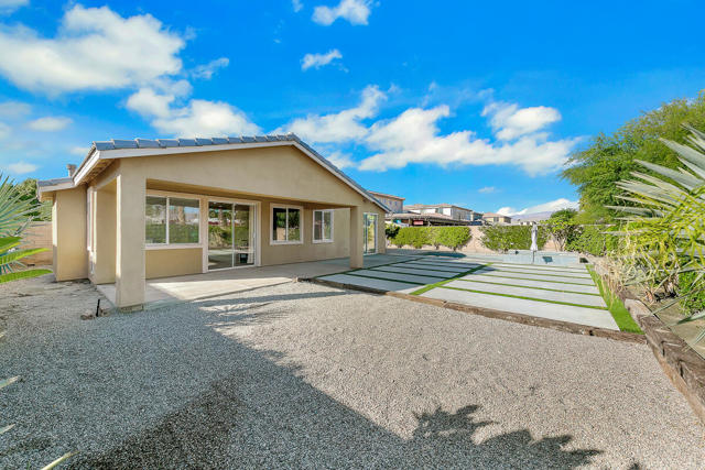 43820 Cape Cod Court, Indio CA: https://media.crmls.org/mediaz/ad479da8-ca42-4ba1-a82b-69cefcb48a97.jpg
