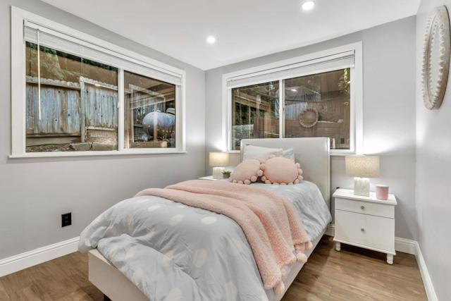 560 River Drive, Boulder Creek CA: https://media.crmls.org/mediaz/ad47a6bb-ec6d-4116-91ff-23a5797c7a9d.jpg