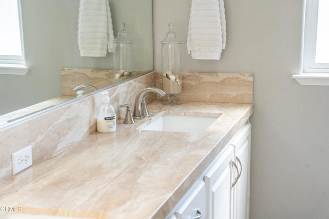 Detail Gallery Image 34 of 49 For 229 Remington Ave #229,  Ventura,  CA 93003 - 2 Beds | 2 Baths