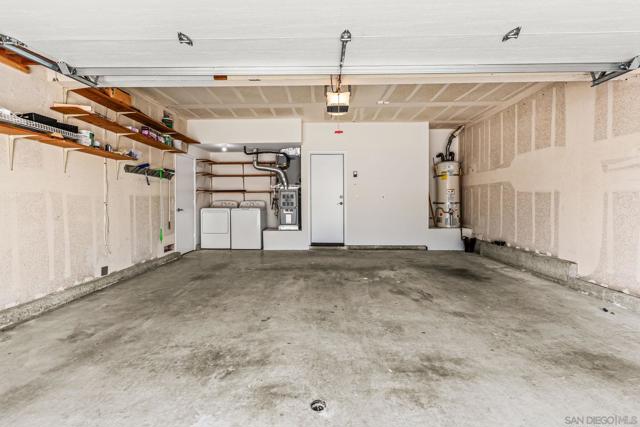 12177 Via Milano, San Diego CA: https://media.crmls.org/mediaz/ad48e332-f8ba-4c2c-a335-7884a9411bed.jpg