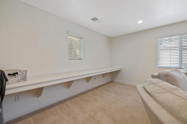 Image 39 of 69 For 2415 Oak Grove Ct