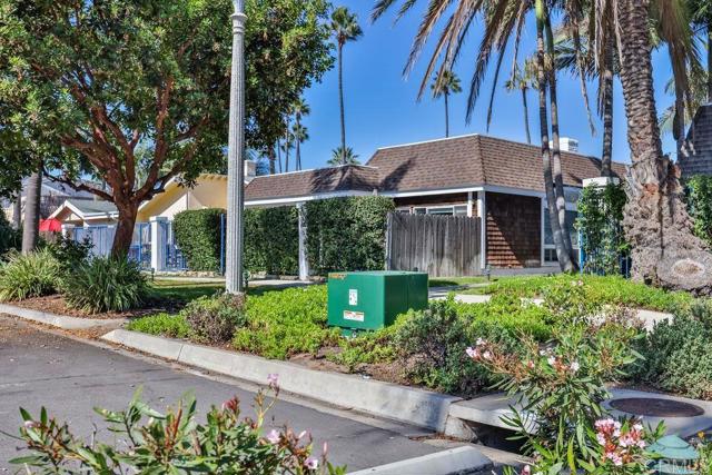 Detail Gallery Image 50 of 52 For 79 Half Moon Bend, Coronado,  CA 92118 - 3 Beds | 2 Baths