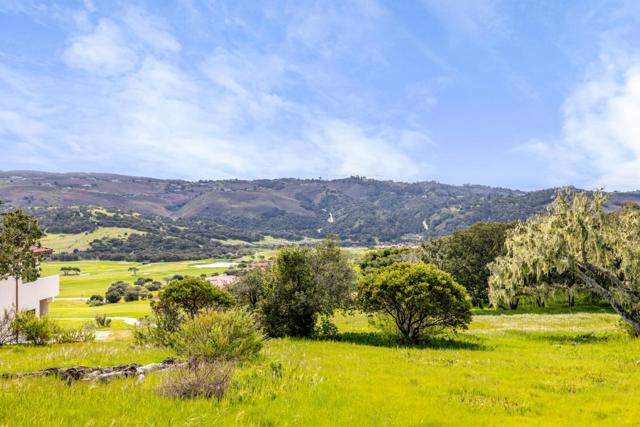 315 Pasadera Court, Monterey CA: https://media.crmls.org/mediaz/ad4a4352-9bdf-4166-a9ee-528bd494c3c8.jpg