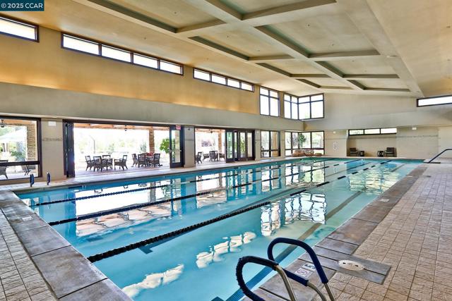 1512 Miwok Ct, Brentwood CA: https://media.crmls.org/mediaz/ad4af3bb-eecb-4661-af7e-53e0d2381bac.jpg