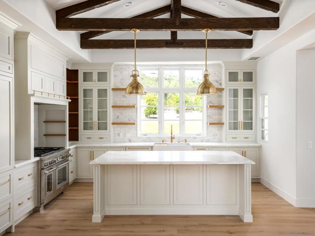 14242 Dalia Dr Lot 89, Rancho Santa Fe CA: https://media.crmls.org/mediaz/ad4b1770-01f0-474c-af5b-4ac23ac431d0.jpg