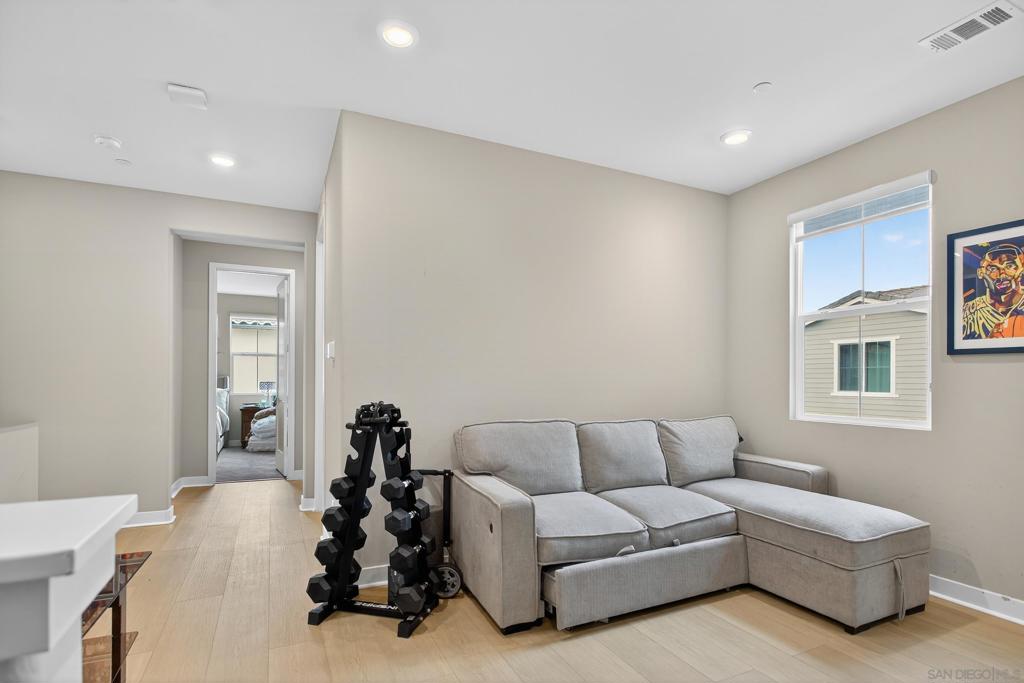 1733 Artemisia Ct - photo 18