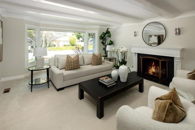 Image 3 of 34 For 390 San Domingo Way