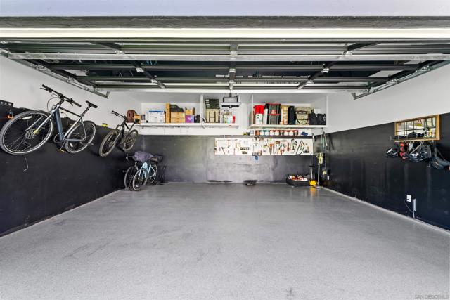 3160 Goldfinch St, San Diego CA: https://media.crmls.org/mediaz/ad4dd152-f977-48a0-b5c8-2f335d1e2bfb.jpg