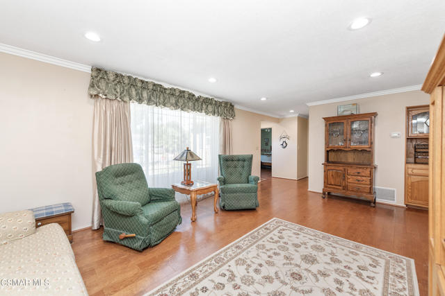 4962 Beech Ct Simi Valley-7