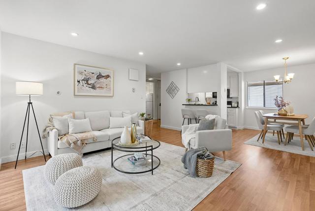 1701 San Carlos Avenue, San Carlos CA: https://media.crmls.org/mediaz/ad4ed051-24be-4d54-94e9-1145b2e1e6cd.jpg
