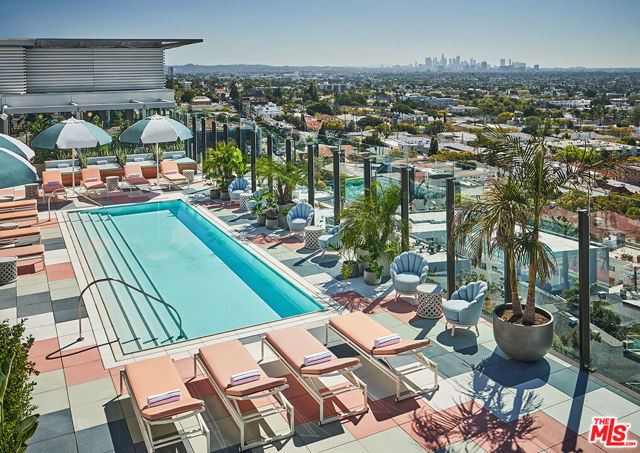 8420 Sunset Boulevard, 1001 photo 8