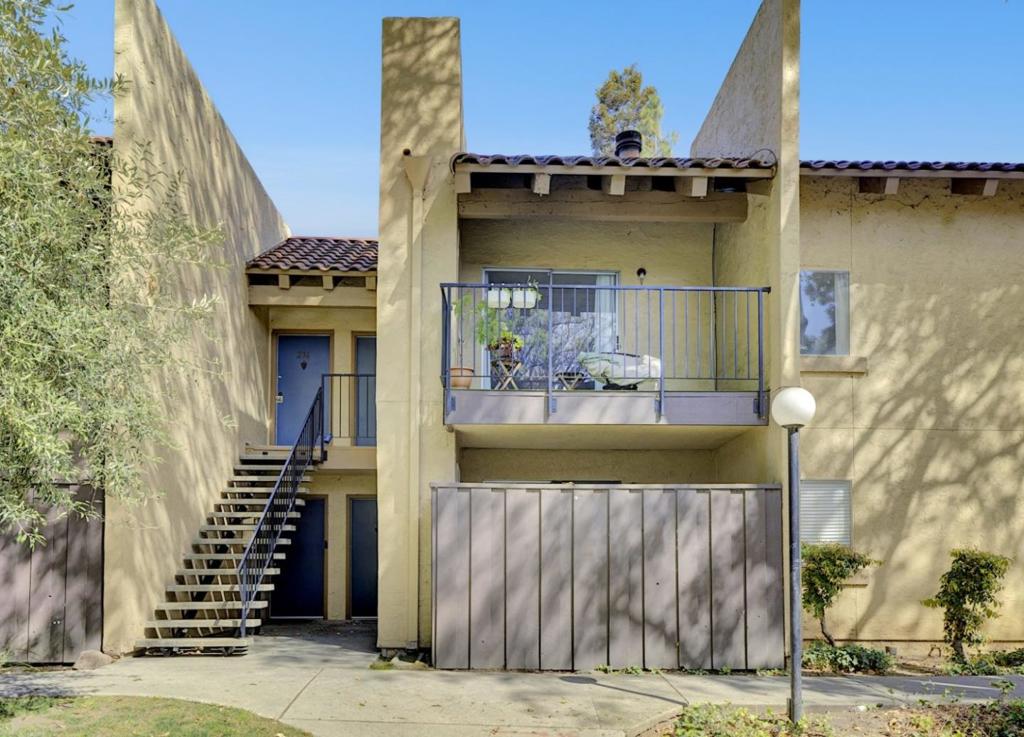 247 N Capitol Avenue #235