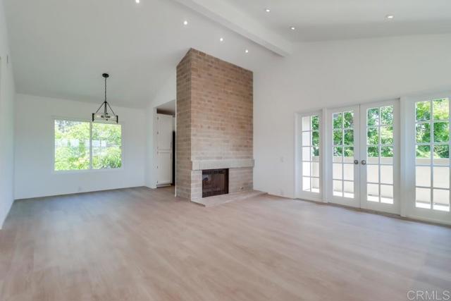 Detail Gallery Image 16 of 42 For 6055 Cirrus St, San Diego,  CA 92110 - 2 Beds | 2 Baths