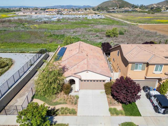 34289 Solstice Street, Winchester CA: https://media.crmls.org/mediaz/ad51d9fb-f960-4cfb-82bb-5f783d5f9aac.jpg