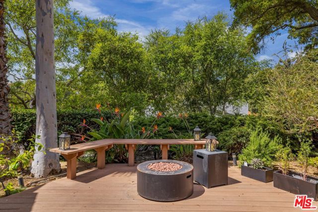 874 N Norman Place, Los Angeles CA: https://media.crmls.org/mediaz/ad52b4c4-4905-4537-af0d-d81d017c3ecc.jpg