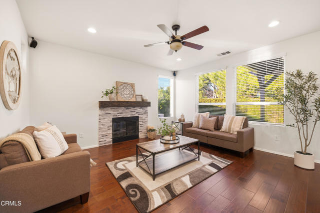 Detail Gallery Image 10 of 58 For 4609 Calle Descanso, Camarillo,  CA 93012 - 4 Beds | 2/1 Baths