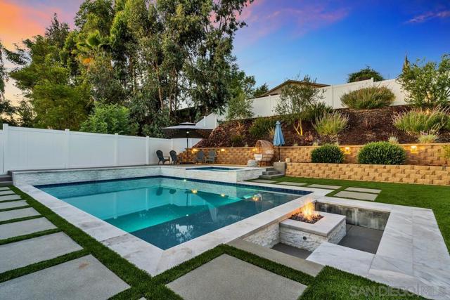 13533 Mora Cir, Poway CA: https://media.crmls.org/mediaz/ad53576c-a9b8-45c8-9f62-d34fbd85f32f.jpg