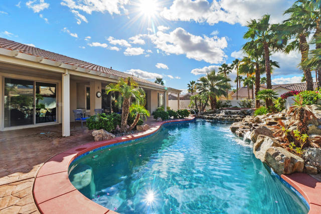 40613 Corte Los Cerritos, Indio CA: https://media.crmls.org/mediaz/ad5386b3-afcd-467f-9129-6dac7755183e.jpg