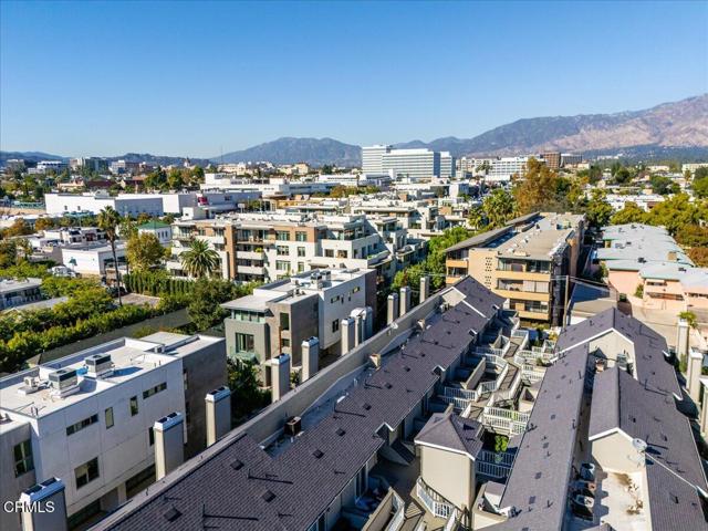 Detail Gallery Image 49 of 50 For 961 E California Bld #109,  Pasadena,  CA 91106 - 2 Beds | 2/1 Baths