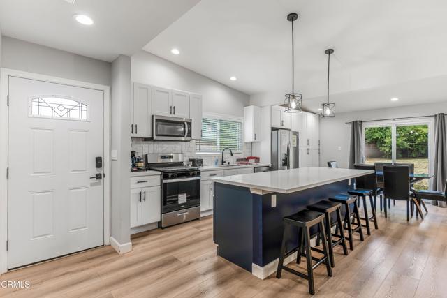 7745 Geyser Avenue, Reseda CA: https://media.crmls.org/mediaz/ad53de81-7b2f-44b5-8e3c-c134c261576e.jpg