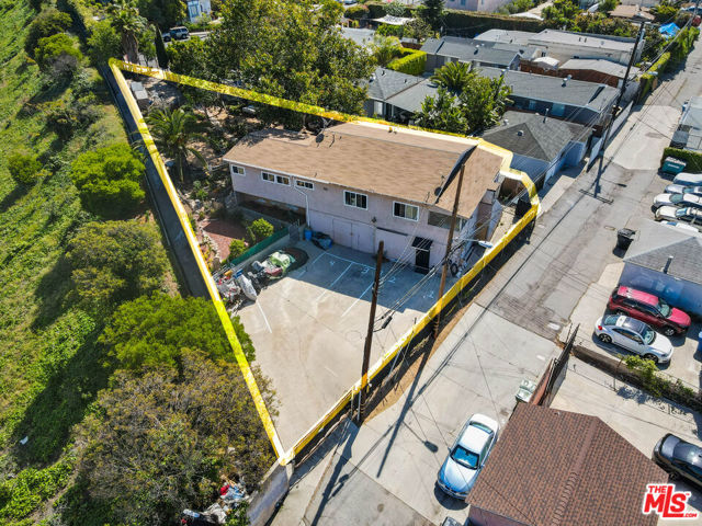 Attention Investor! Amazing development opportunity in Santa Monica! This large lot offers plenty of space to build a new development. Zoned for single family, duplex and triplexes, the sky is the limit with this prime location.