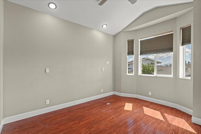 Image 19 of 67 For 2604 Sierra Vista Court