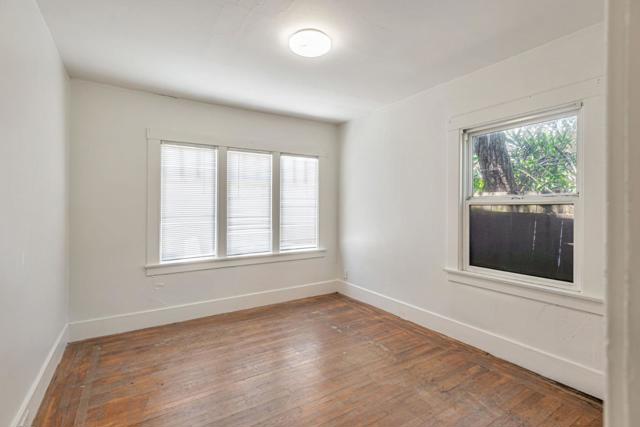 141 Clinton Street, Redwood City CA: https://media.crmls.org/mediaz/ad541e14-524b-4003-b62b-70253389aacd.jpg
