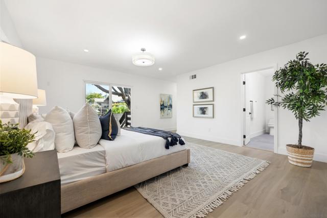 3736 38 Louisiana St, San Diego CA: https://media.crmls.org/mediaz/ad55ada8-178e-4cf9-856f-135aa4333b3f.jpg