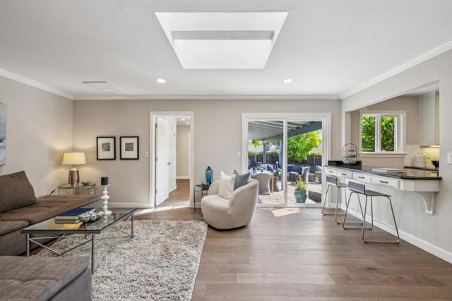 139 Old Orchard Drive, Los Gatos CA: https://media.crmls.org/mediaz/ad55faac-6626-4293-b01a-7dff627e0ca0.jpg