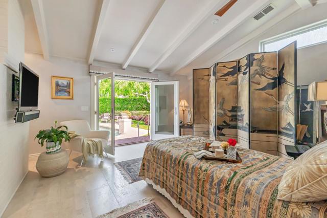 3231 Fieldcrest Drive, Sacramento CA: https://media.crmls.org/mediaz/ad56f6bb-71f0-47d1-bce5-0d01bf16b363.jpg