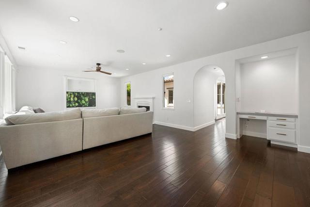 2953 Pebble Beach Circle, Fairfield CA: https://media.crmls.org/mediaz/ad58e19b-e60b-4147-a212-6c97bb768810.jpg