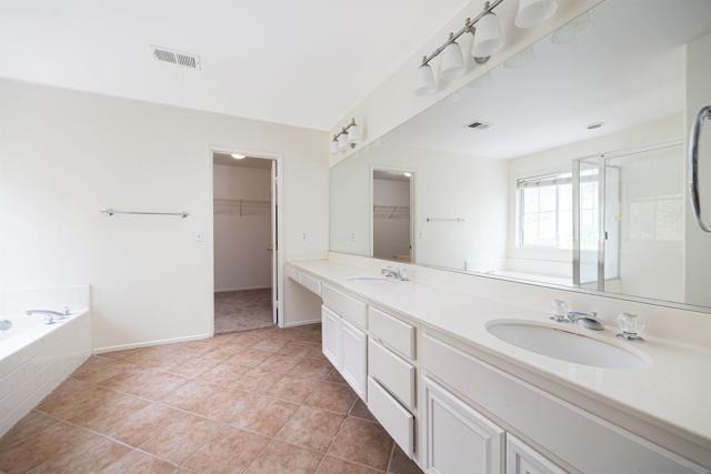 314 La Soledad Way, Oceanside CA: https://media.crmls.org/mediaz/ad59151d-5157-4cac-8b38-29a915ece2db.jpg
