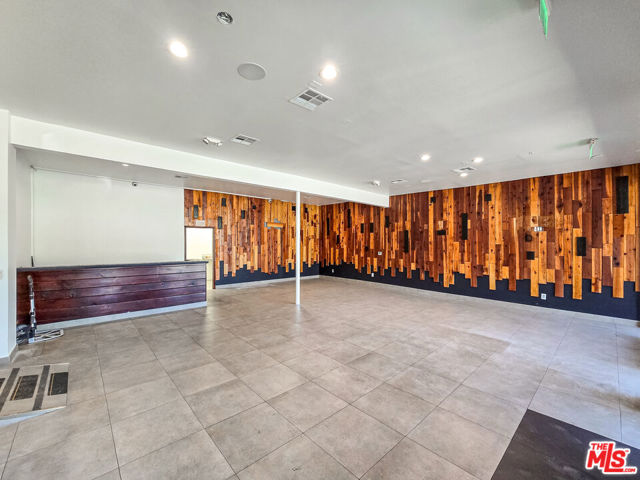  Commercial for Sale in Los Angeles, California